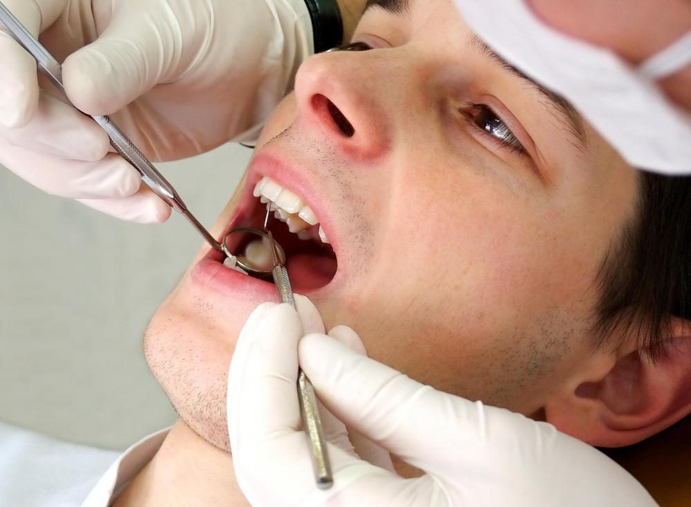 Почему возникает флюс: периостит после лечения и удаления зуба